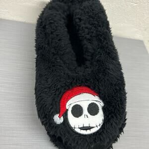NWT Disney Tim Burton’s The Nightmare Before Christmas Black Slippers Size 7-9.5